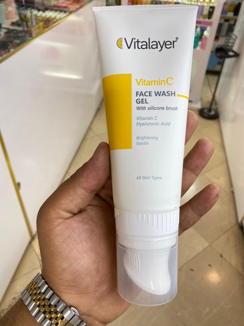 ژل شستشو ویتالیر حاوی ویتامین  سی حجم 200 میلی لیتر (انواع پوست)