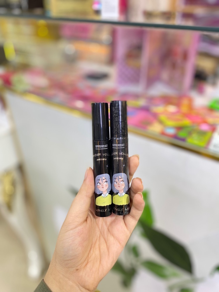 ریمل حجم دهنده و بلند کننده افکشن مدل LOVELY LASH حجم 12 میل