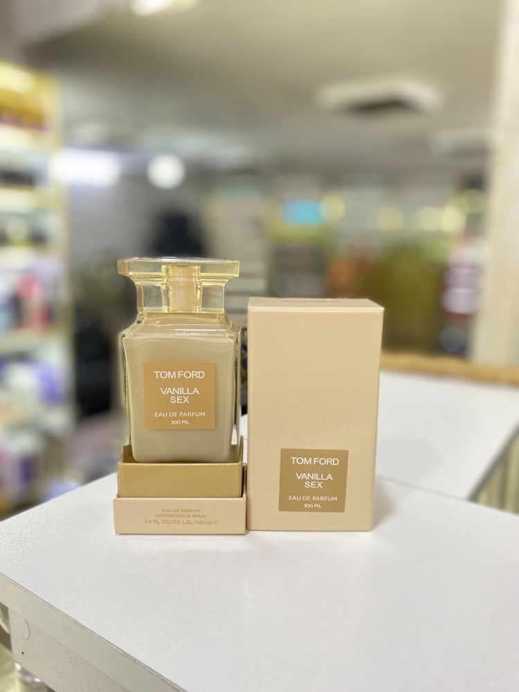 ادکلن تام فورد وانیلا سکسی حجم 100 میلی لیتر
