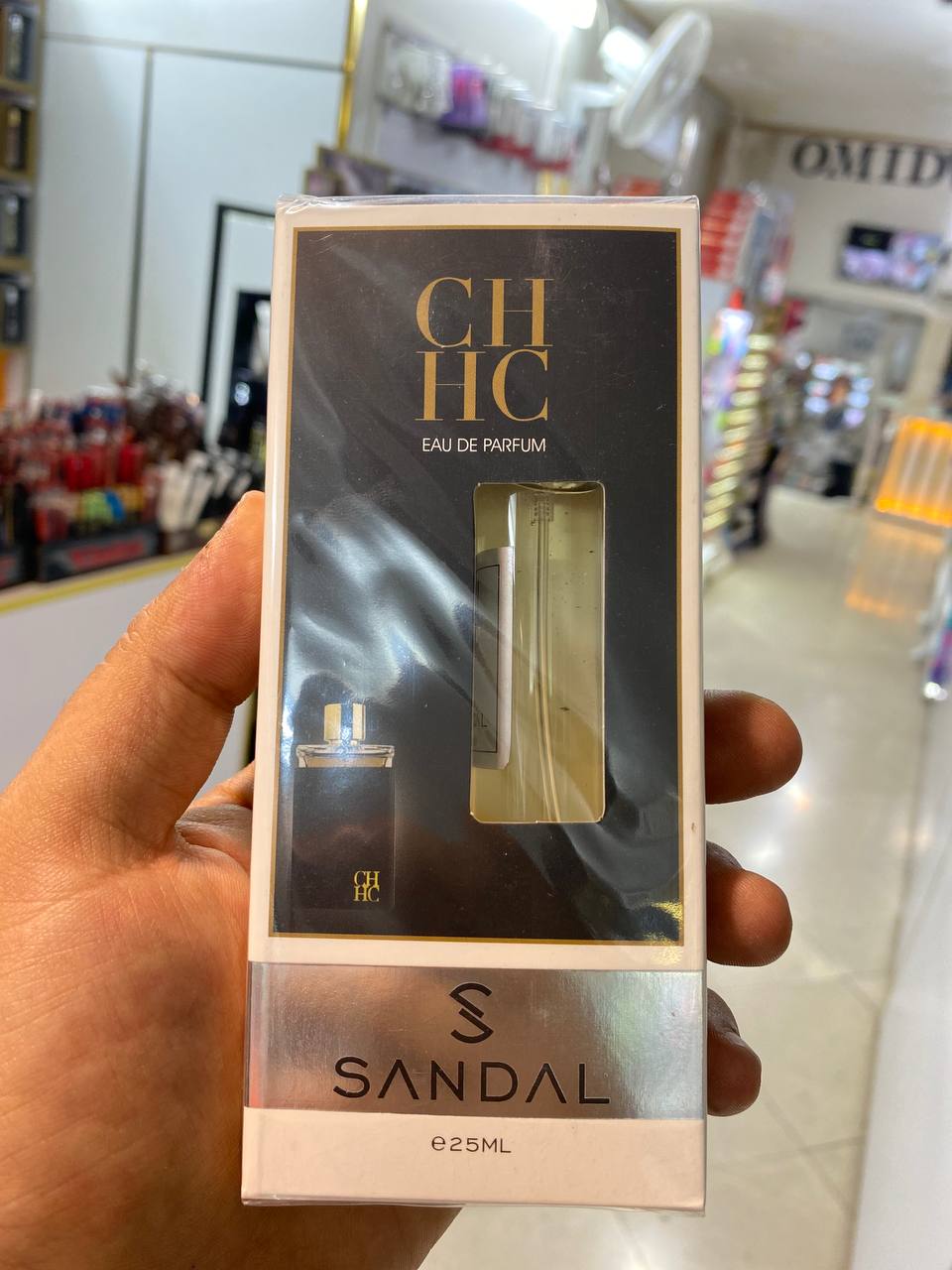 مینی ادکلن 25 میل صندل رایحه سی اچ CHHC