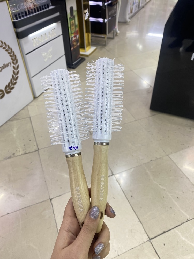 برس گرد دسته چوبی نیلی باربر