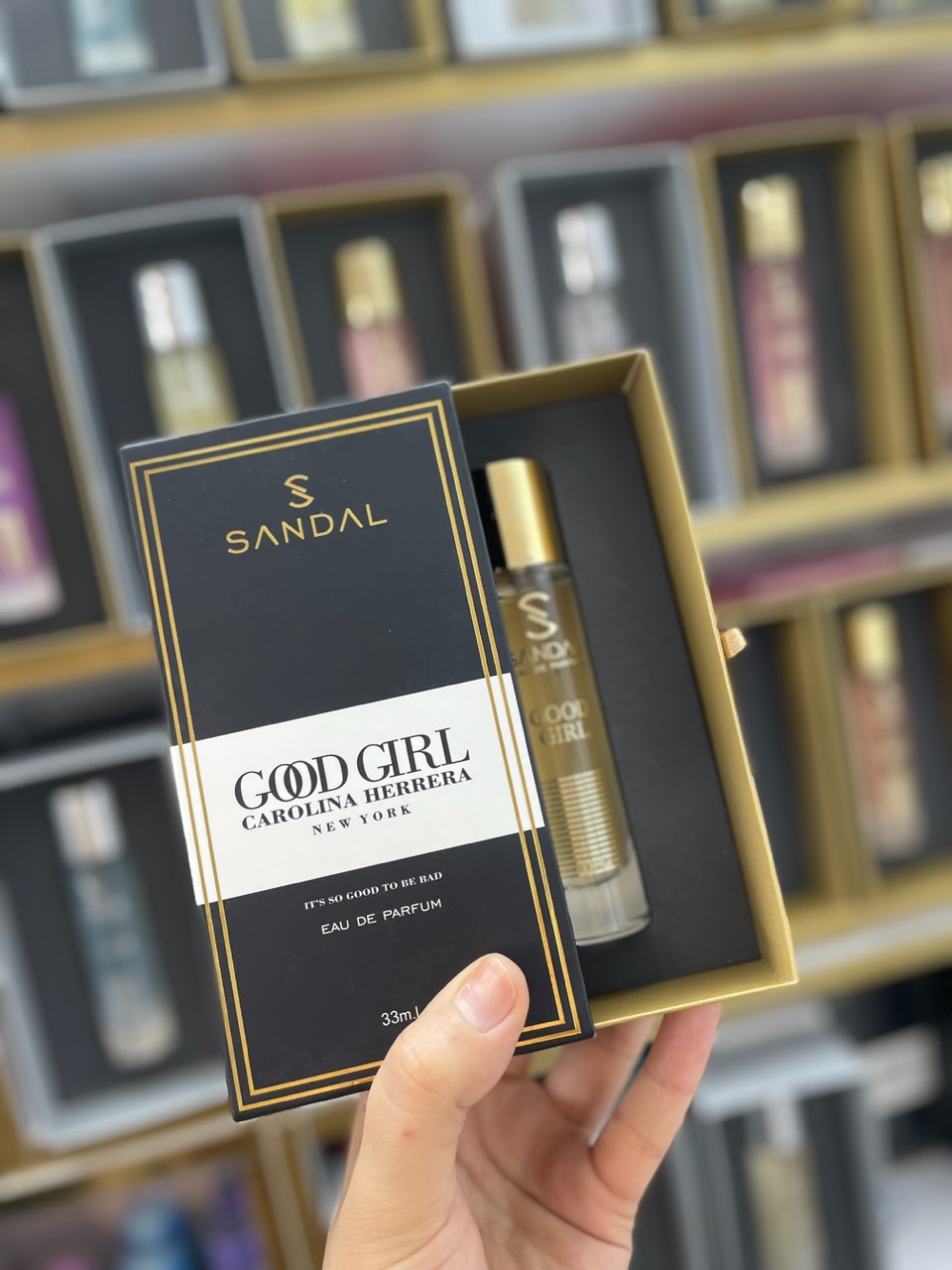 ادکلن گودگرل صندل ۳۳ میل Carolina Herrera Good Girl