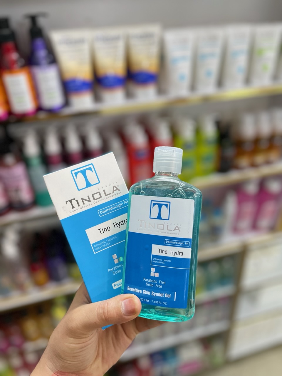 ژل شستشو تینولا پوست خشک و حساس حجم 200 میلی لیتر Tinola 