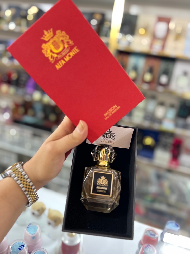 ادوپرفیوم آلفامونته کیرکه مدل Passion حجم ۱۰۰ میل