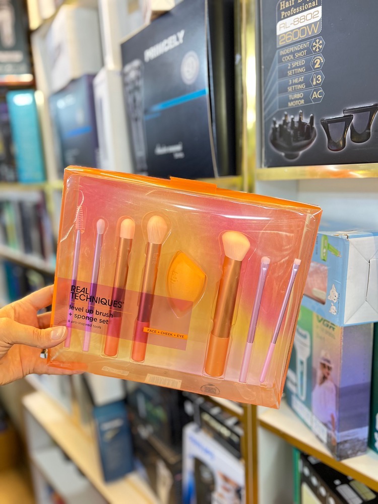 ست براش 7 عددی همراه با پد ریل تکنیک Level Up Brush